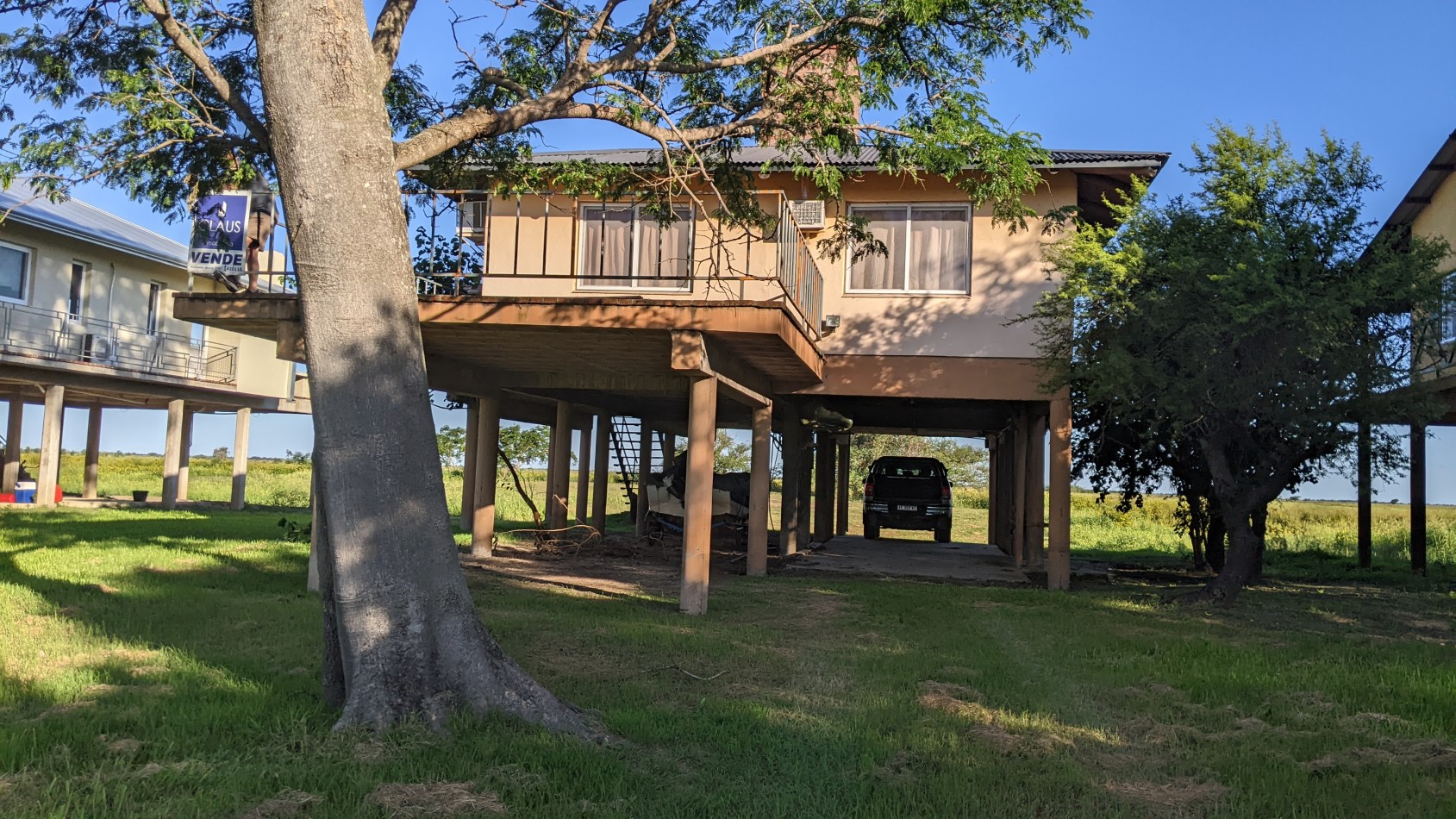 Casa frente al rio - En Venta- Loteo El Sausalito -