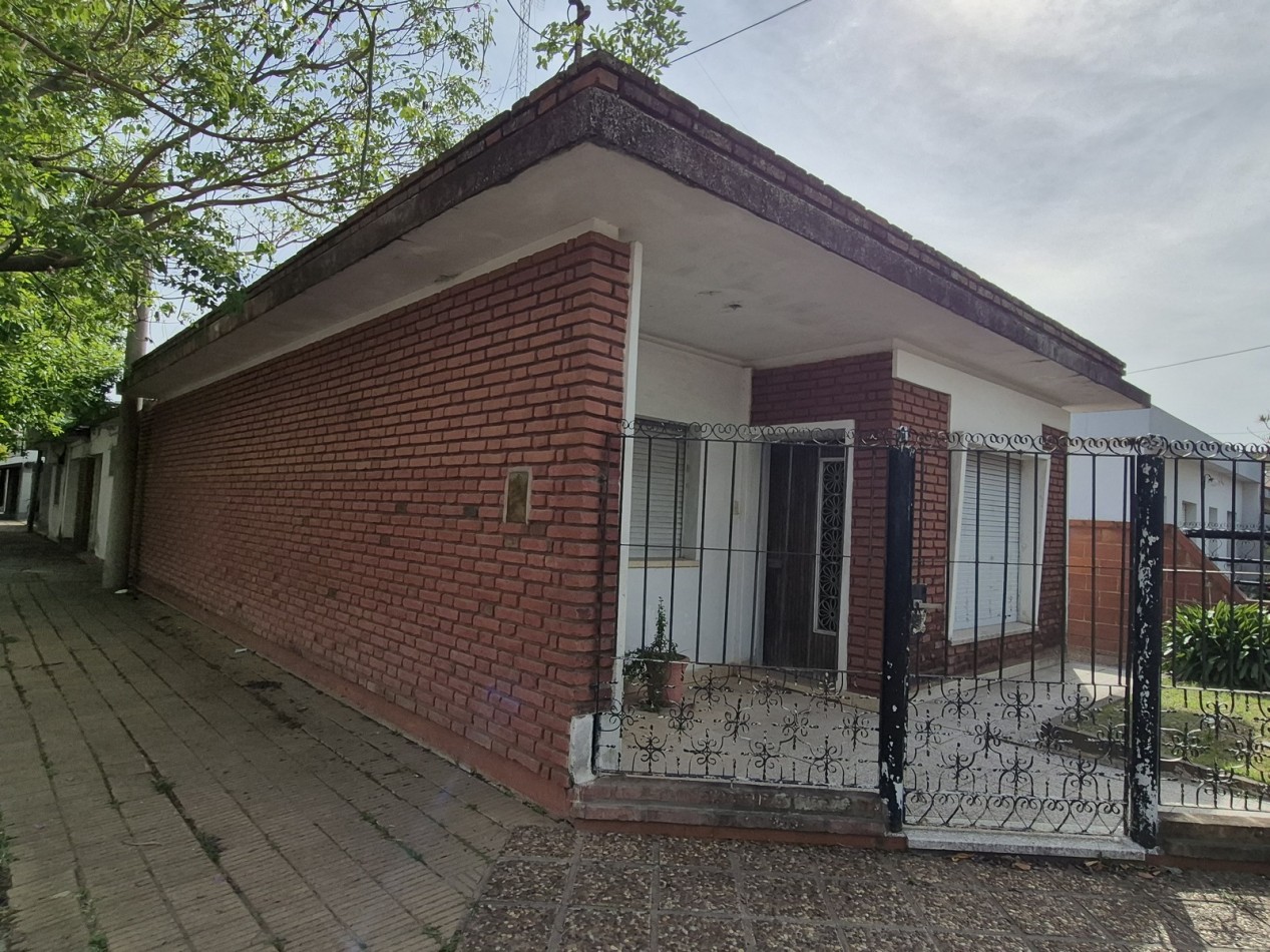 Inmueble centrico sobre esquina estrategica